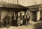1901(明治34)年 田中政太郎商店として創業